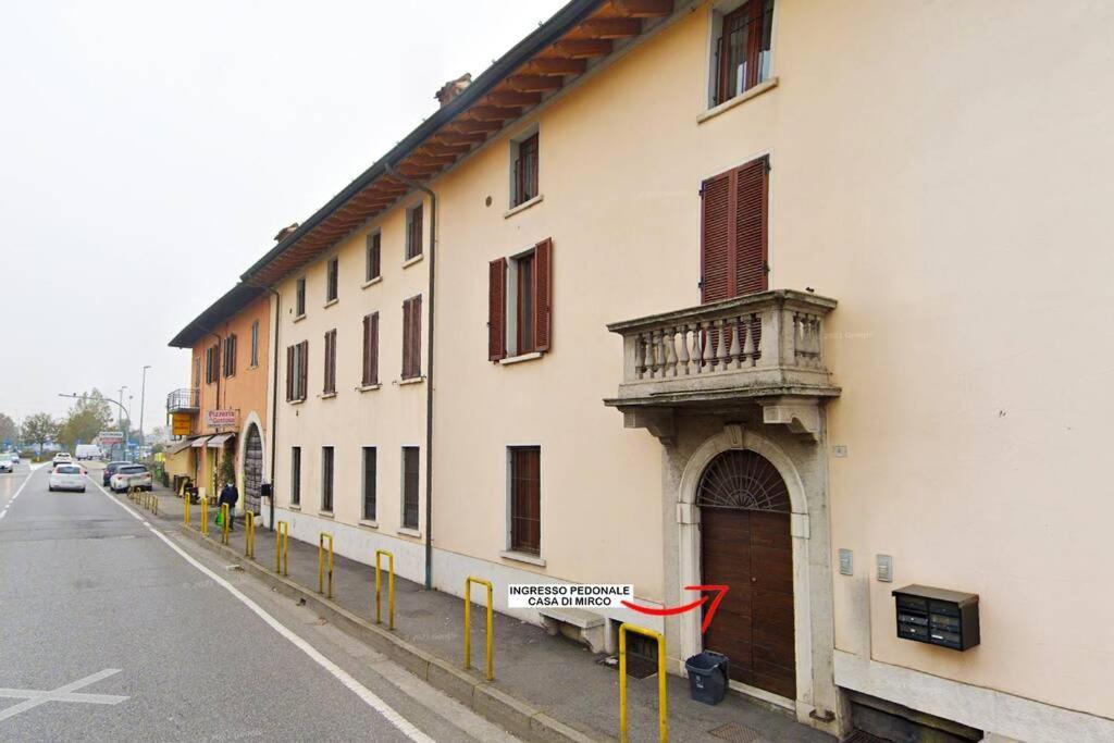Casa Di Mirco - Ampio E Moderno Bilocale Castenedolo Exterior foto