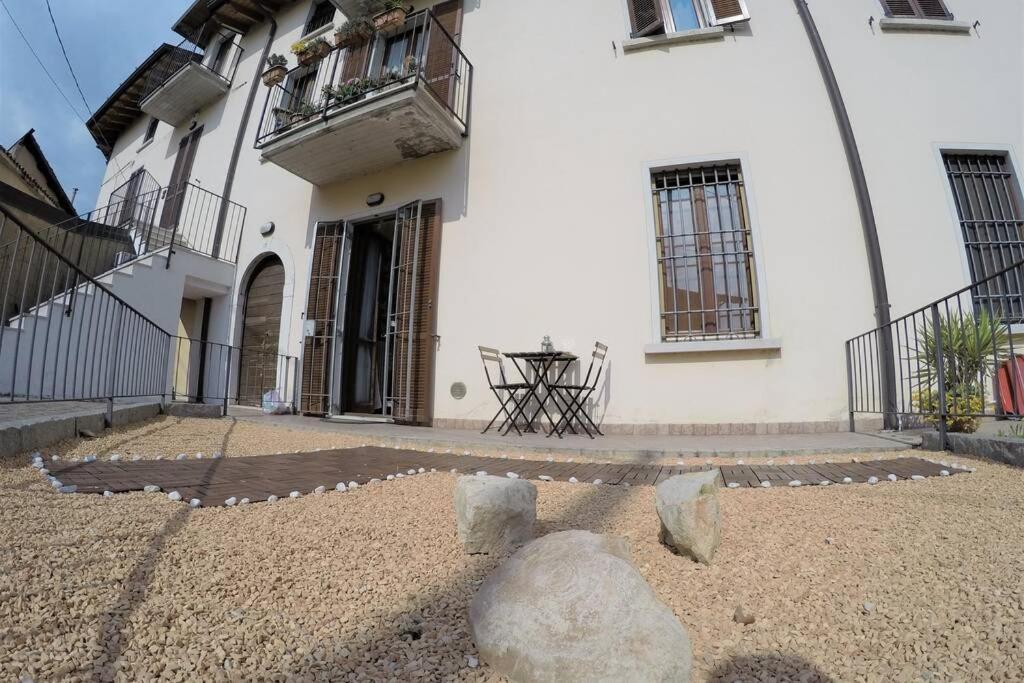 Casa Di Mirco - Ampio E Moderno Bilocale Castenedolo Exterior foto
